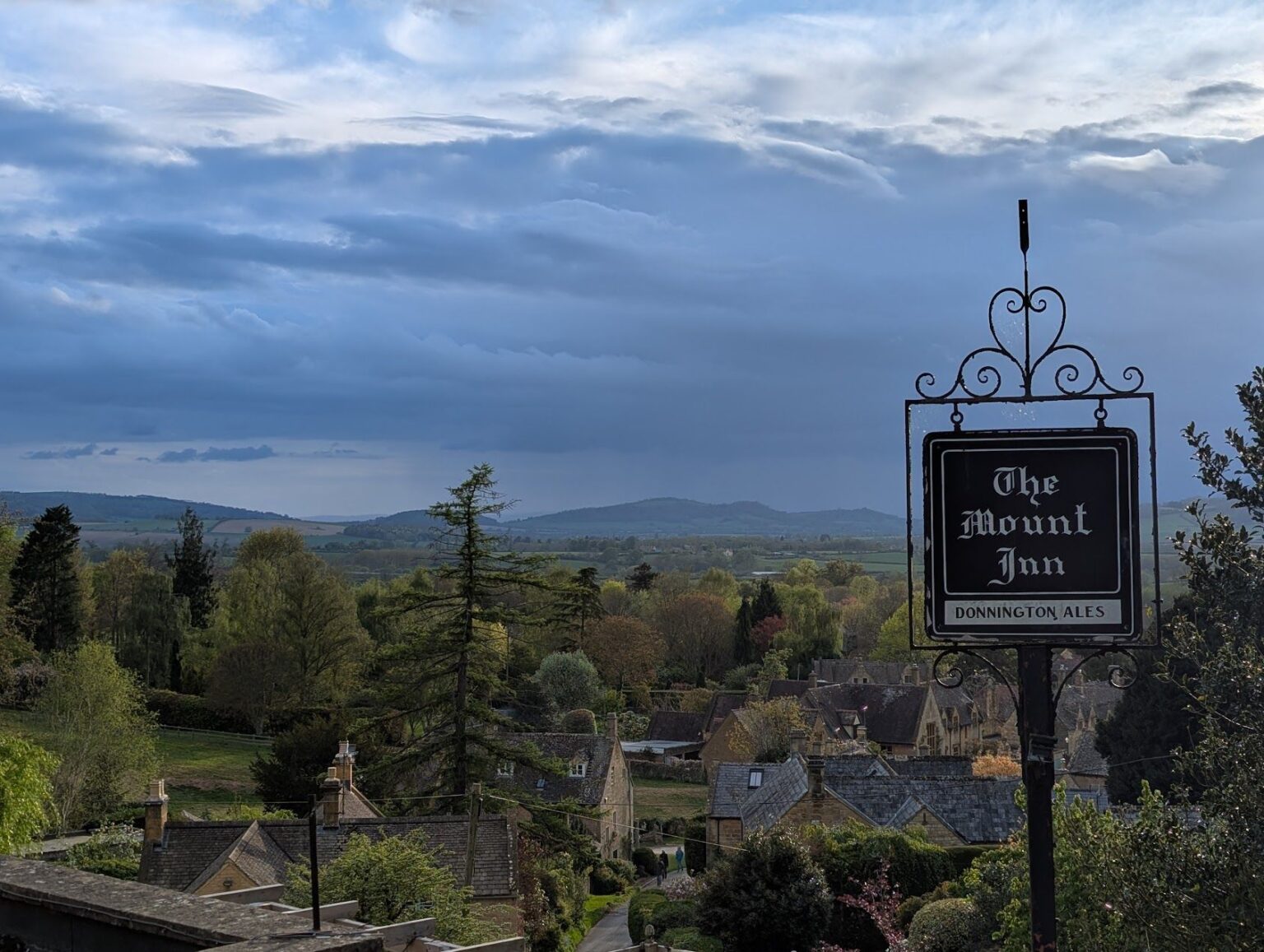 Mount Inn The Mount Inn, Stanton - Roman Town